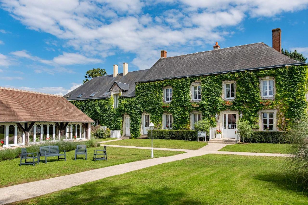 Logis Le Fleuray Hotel Cangey Exterior photo