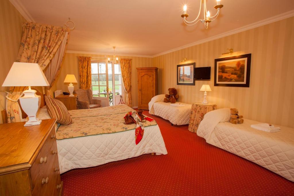 Logis Le Fleuray Hotel Cangey Room photo